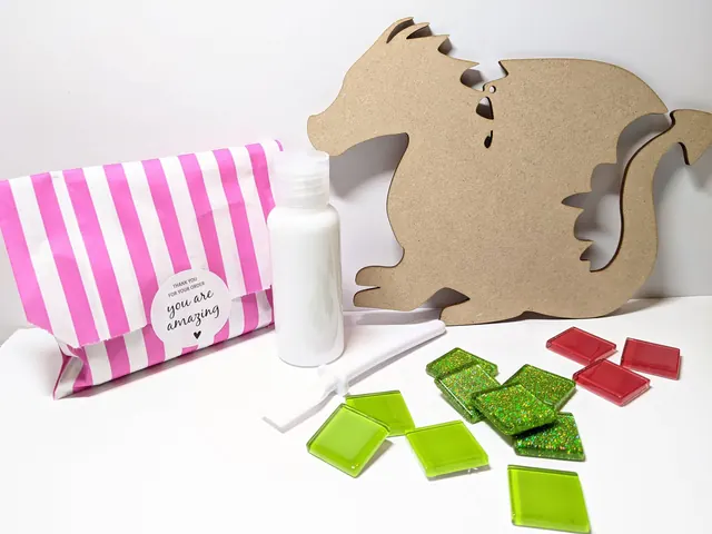 Green Dragon DIY Mosaic Kit, Craft Box